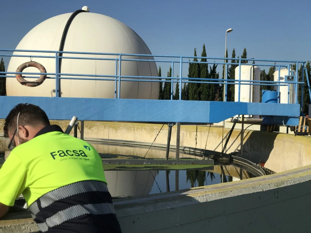 Depuradoras: combustibles renovables fertilizantes y agua