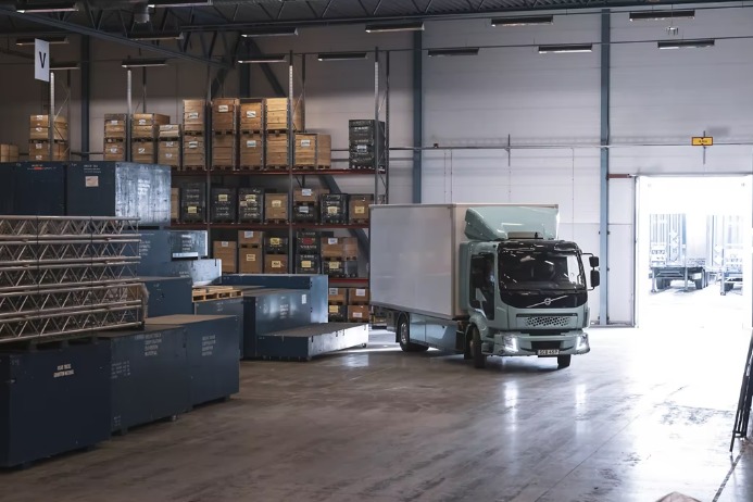 Volvo aumenta la autonomía de sus camiones eléctricos